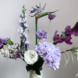 Bouquet de fleurs artificielles violette